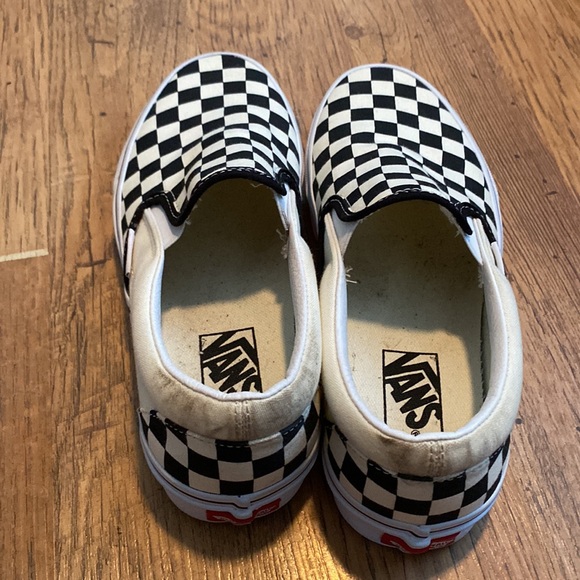 Vans - Picture 2 of 3